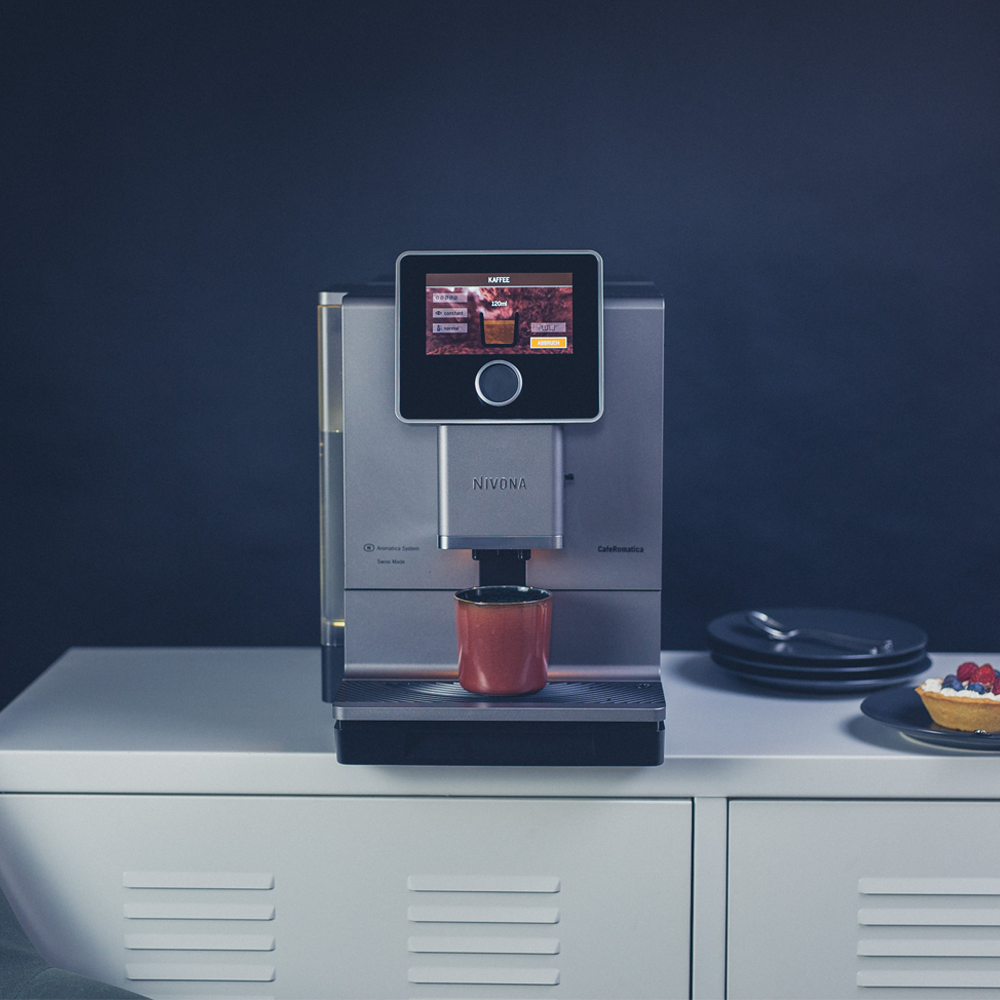 NICR 970 CafeRomatica fully automatic coffee machine